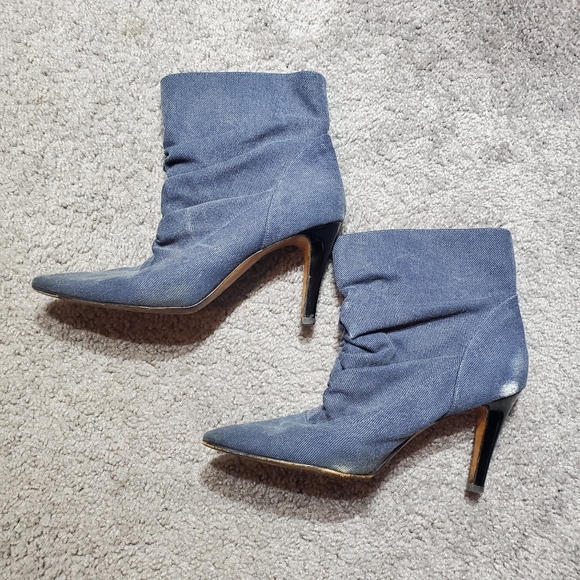 Manolo Blahnik Booties - Picture 4 of 13
